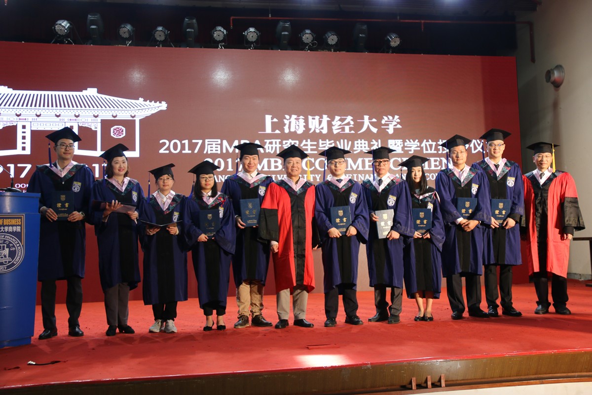 毕业7.jpg 毕业7.jpg