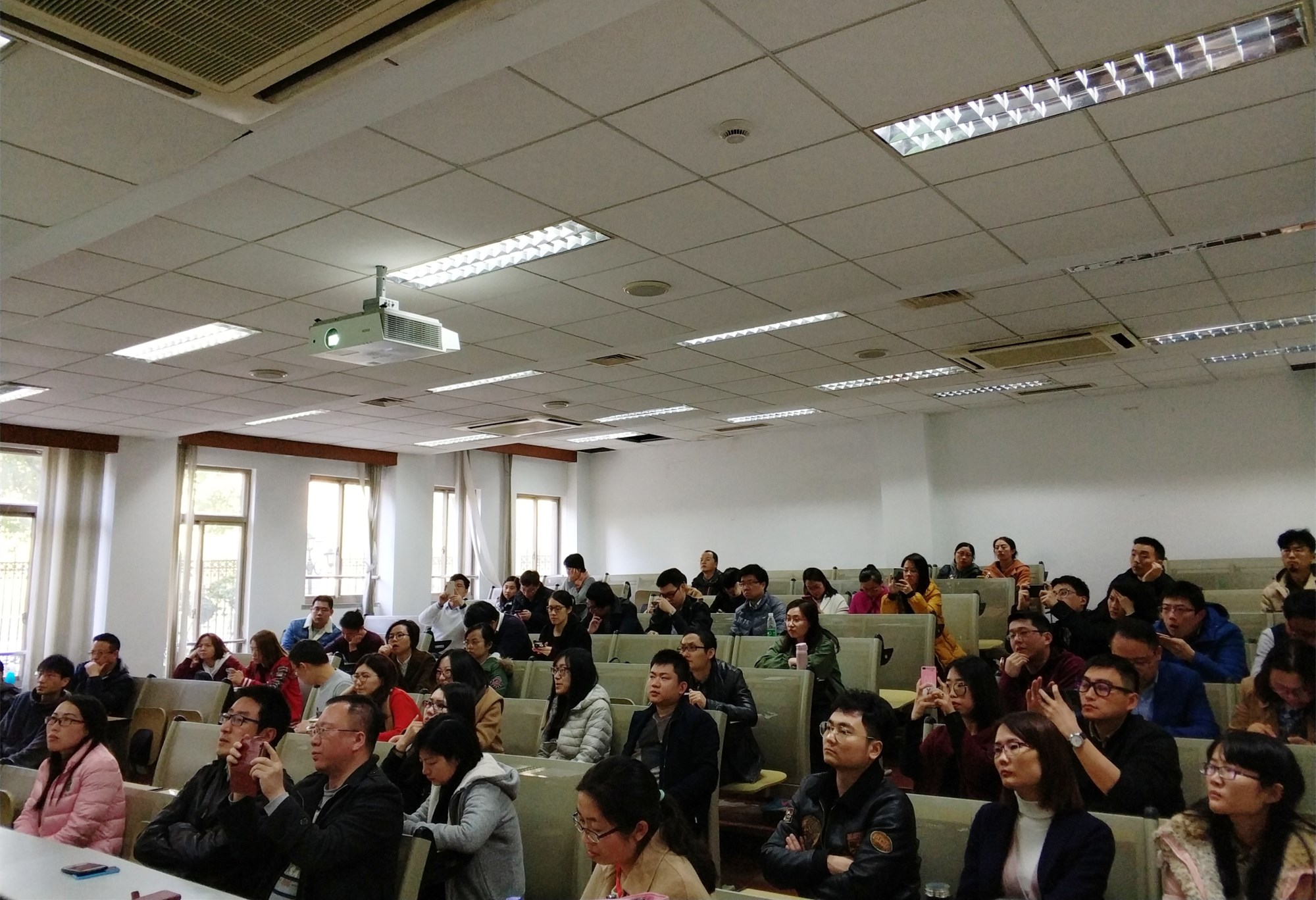 微信图片_20180320153558_副本.jpg